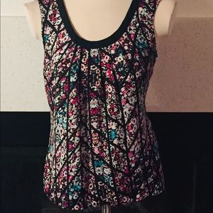 ✌🏽❤️🛍 Candie's Tank Top